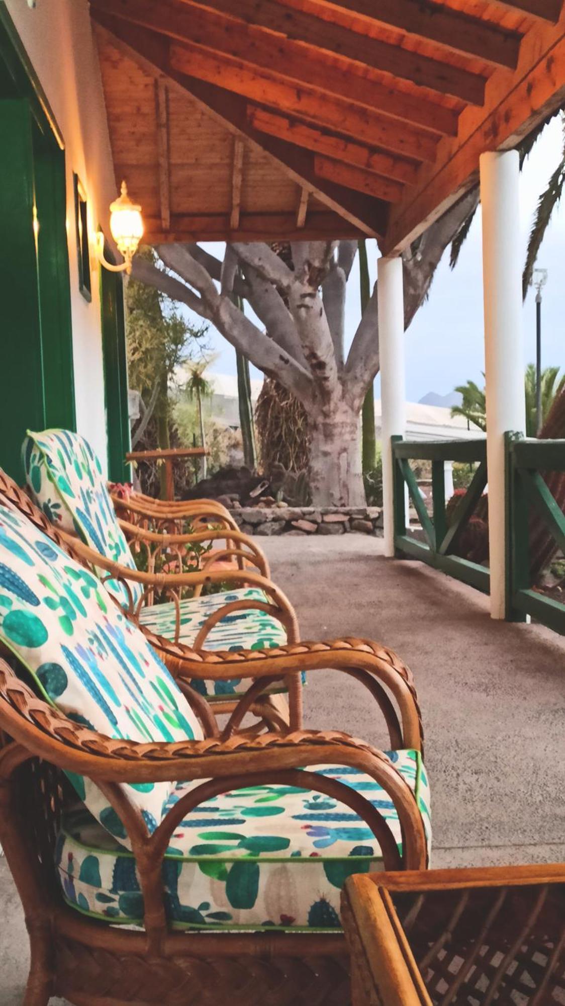 Villa De Cactualdea San Nicolás エクステリア 写真